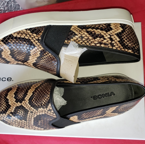 Shoes - Picture 2 of 3